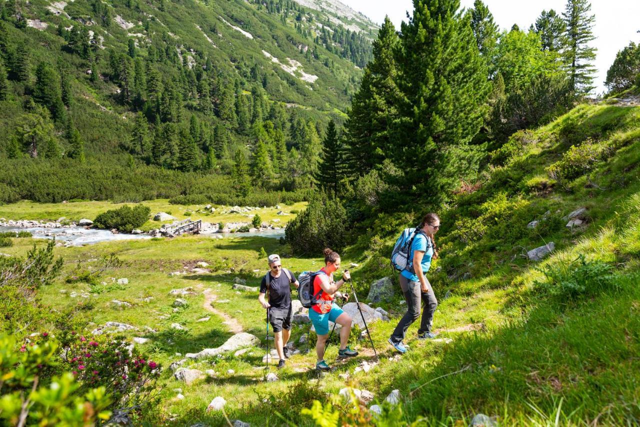 Kallis Appartement Mayrhofen Ngoại thất bức ảnh